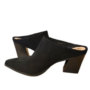 Vince Camuto Egwenny Mule size 7 black
